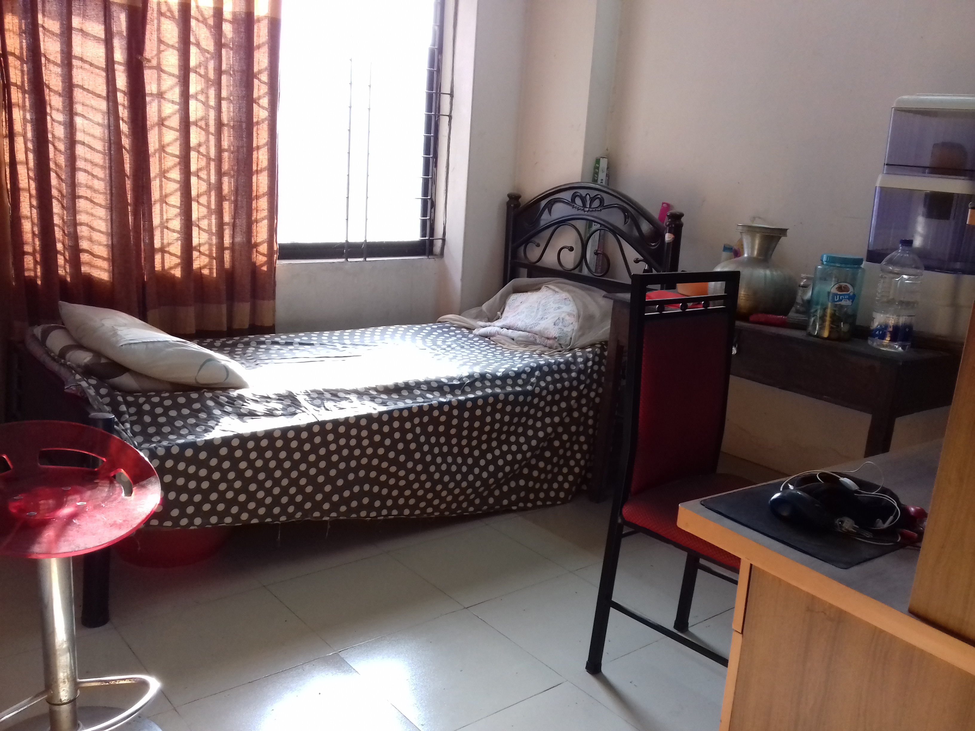 ONE ROOM AVAILABLE FROM MARCH 01, 2019
